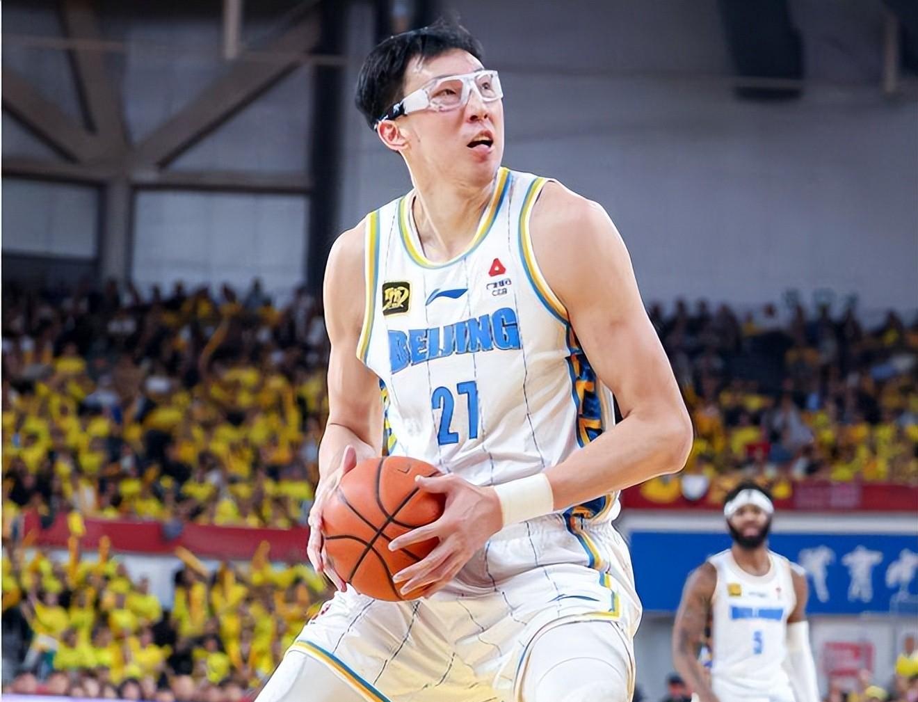 北京首钢转会期止住颓势；志在CBA季后赛名次提升；震撼外界；阵容厚度经受考验的简单介绍