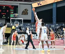 赛后体能课后，广厦男篮止住颓势备战CBA季后赛，更衣室稳定，球队文化再被提及的简单介绍