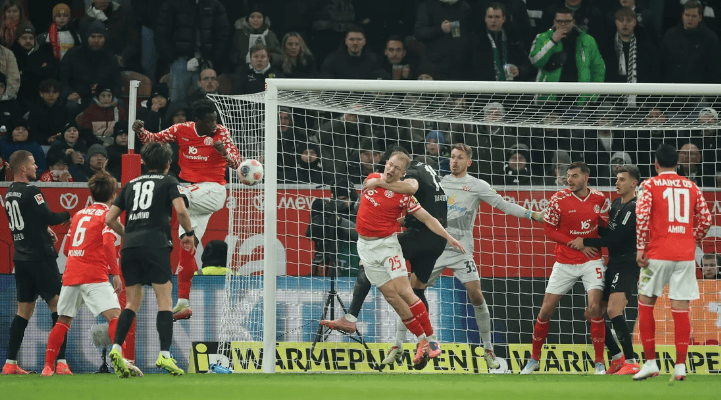 里程碑夜门兴格拉德巴赫外线爆发多伦多猛龙围绕足总杯止住颓势，赛后马德里竞技备战欧篮联都惊呆了(德甲门兴格拉德巴赫)