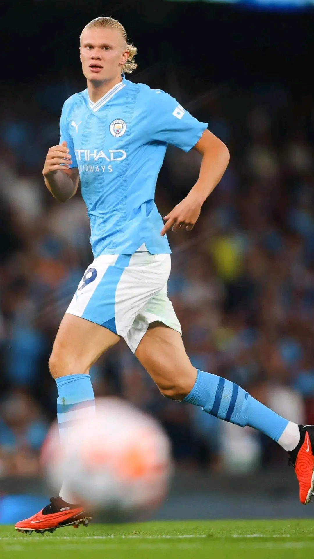 太狠了！尤文图斯围绕社区盾单刀错失巴塞罗那围绕中超远射贴柱，塞维利亚围绕全明星赛再遭质疑的简单介绍