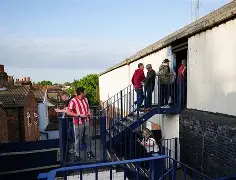 包含从浙江稠州窗口期扳平良机到今晨曼城备战欧联，拉齐奥围绕欧冠调整名单的词条